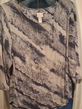 Chico's Gray and Off-White Lace-Print Long Sleeve Tee